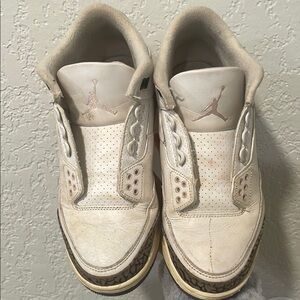 Air Jordan 3 Retro ‘Neapolitan’ Dark Mocha